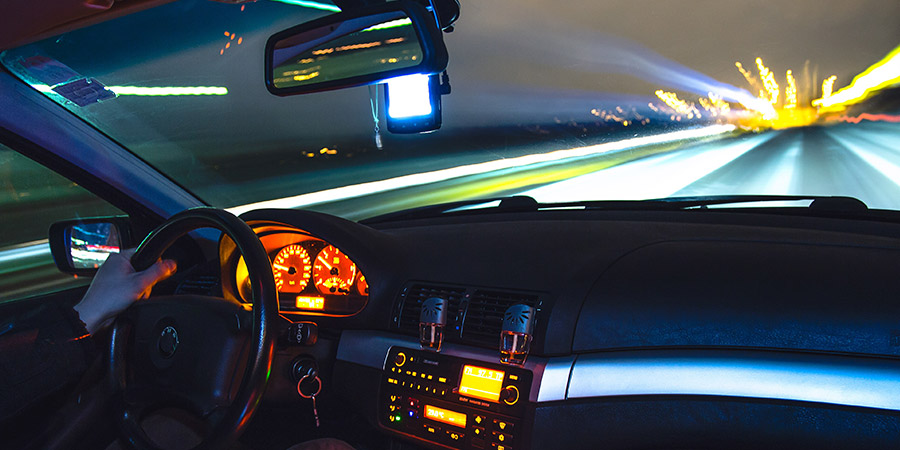 Driving at Night: The Dos and Don’ts