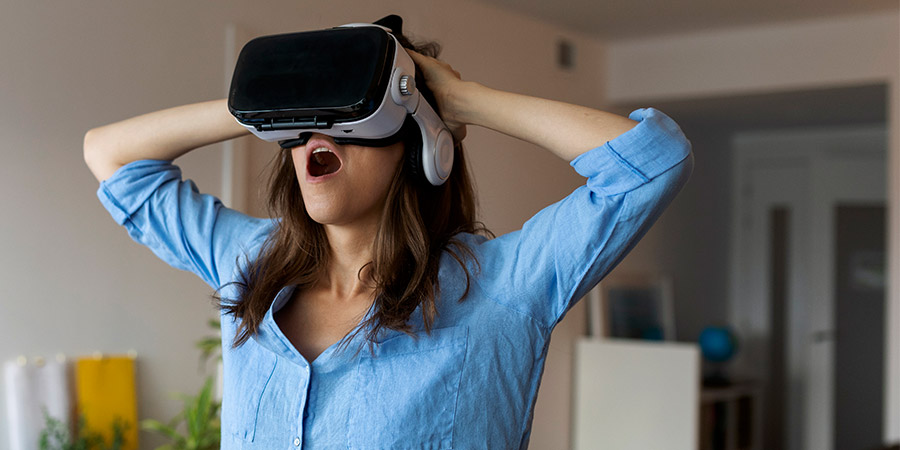 Are VR headsets safe for your eyes?