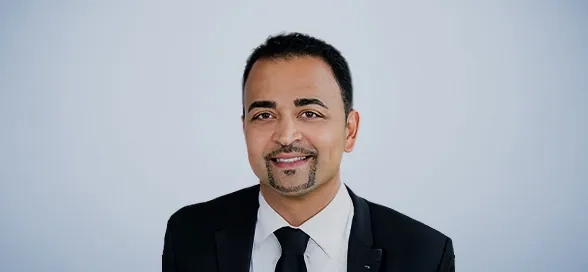 Dr. Keon Nia
