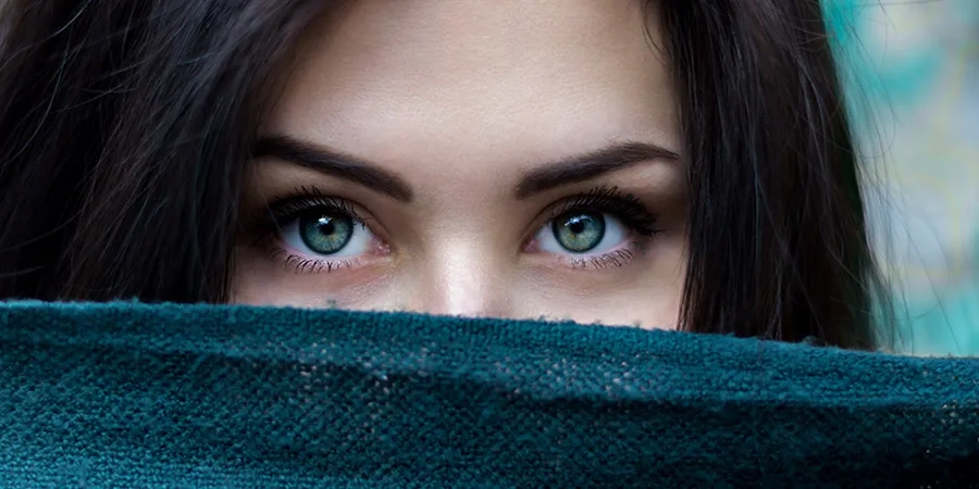 myths: The colour of your eyes affects the way you see